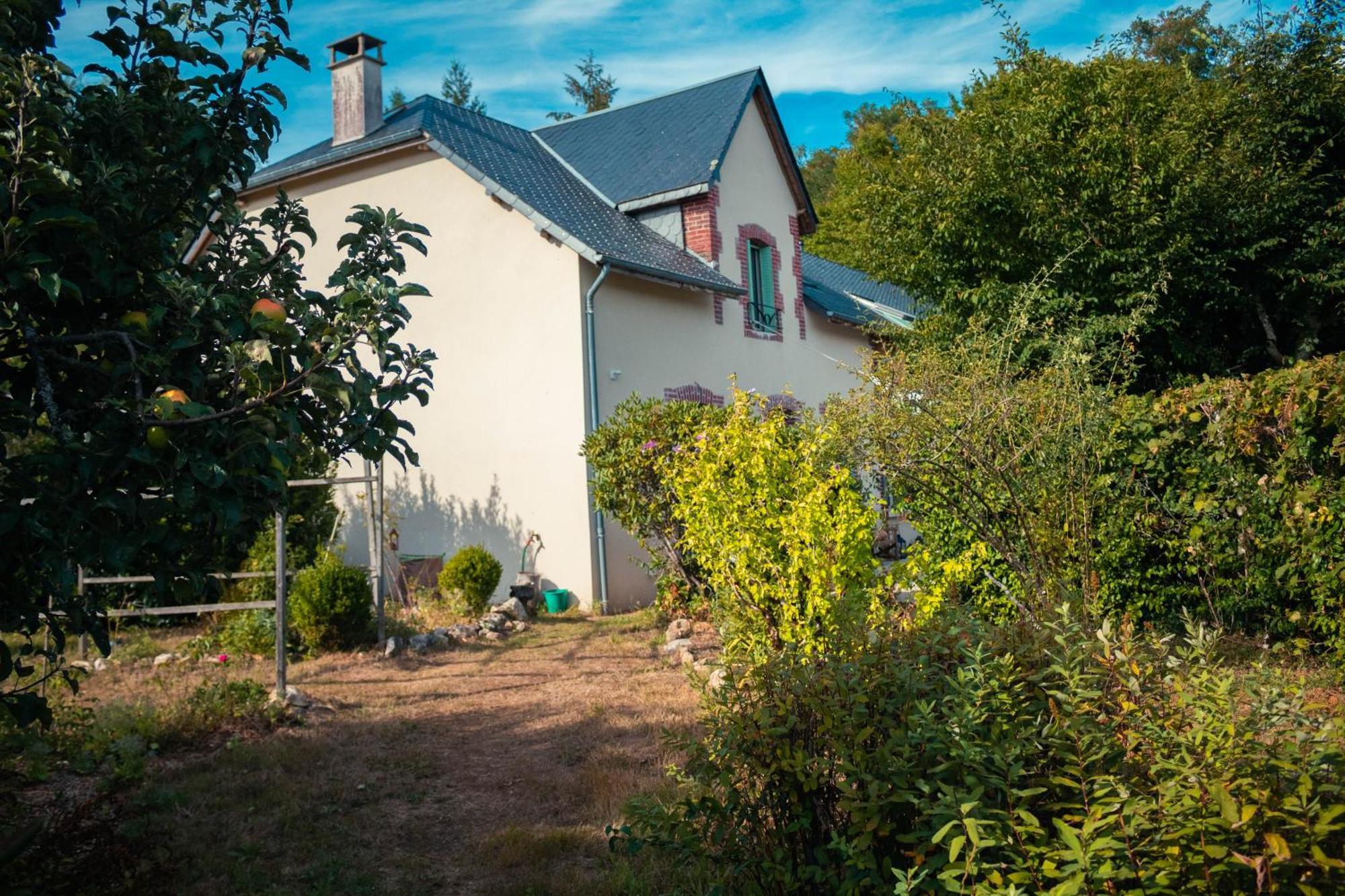 Les Jardins De Nanine Lapleau Exterior foto